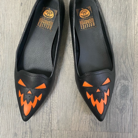 Strange Cvlt Strange Cult Halloween Dagger Jack-O-Lantern Pointed Flats 9 / 10 - Picture 5 of 8